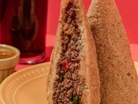 Coxinha de Mandioca de Carne — detalhe