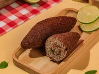 Kibe com Carne — detalhe