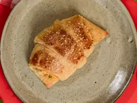 Croissant de Frango com Requeijão — detalhe