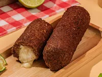 Kibe com Queijo — detalhe