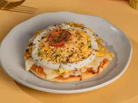 Pizza de Frango com Requeijão — detalhe